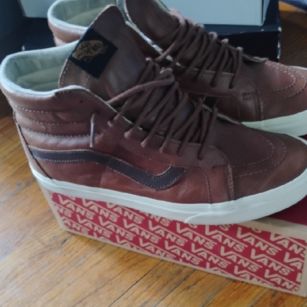 Vans Brown Low-Top Sneakers Suede Casual